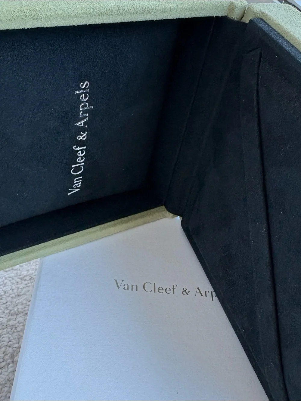 Van Cleef & Arpels Jewelry Box and outer white gift box